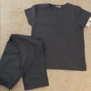 New graphite scrub set